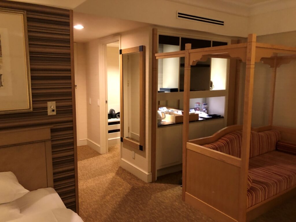 神戸ベイシェラトンホテル&タワーズブログ宿泊記レビュー！クラブラウンジ、朝食、お部屋の写真を大量大公開！